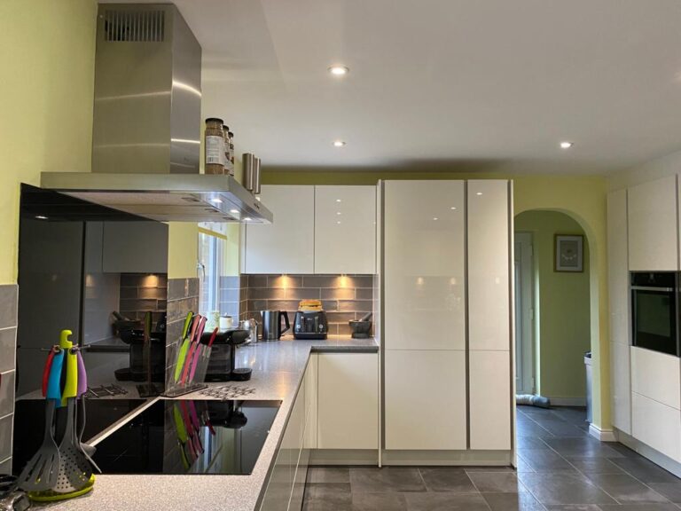 Kitchen by Marilyn's Kitchens | Kitchen renovation in Buckinghamshire and Oxfordshire