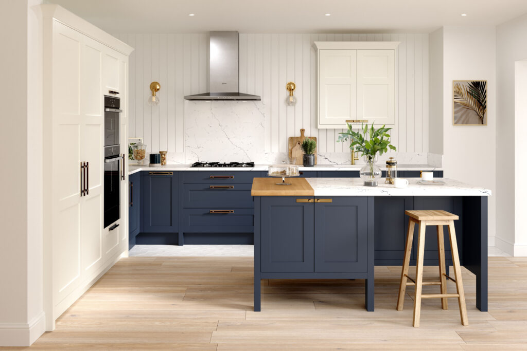 Hunton Kitchen in Porcelain and Hartforth Blue