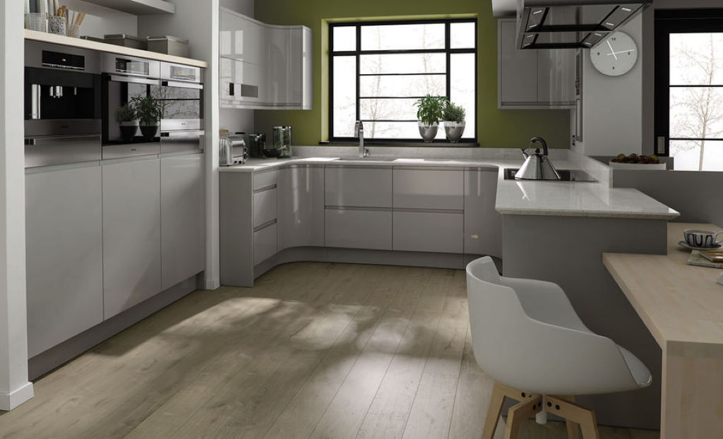 Remo Kitchen in Gloss Dove Grey